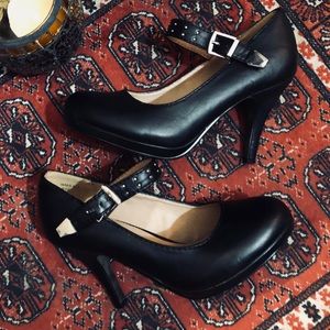 🌻Report Mary Janes